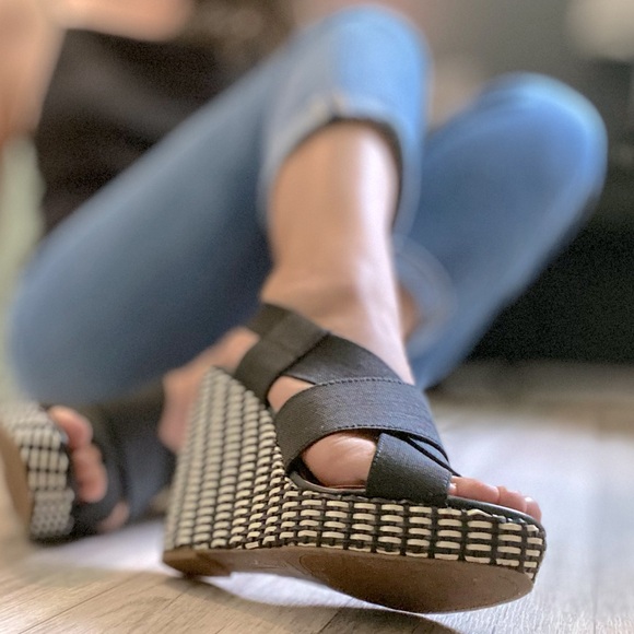 Lucky Brand Oxford Wedges 🔳🔲🔳 - Picture 3 of 17